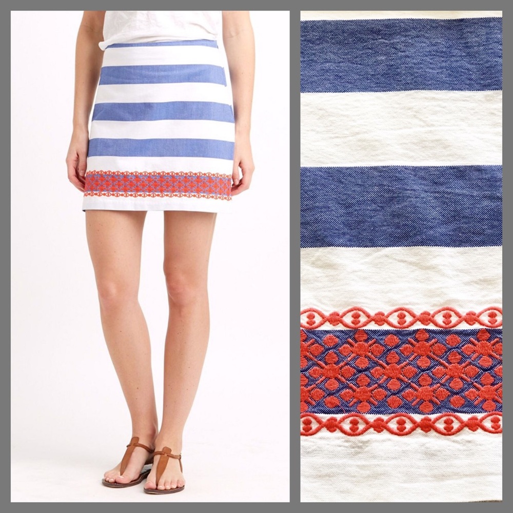 Vineyard Vines White/Blue/Red Embroidered Skirt